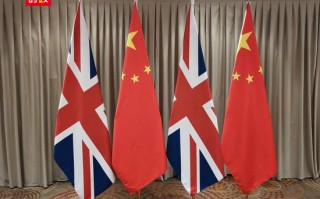 习近平会见英国首相斯塔默